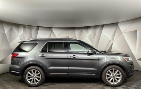 Ford Explorer VI, 2018 год, 3 300 000 рублей, 6 фотография