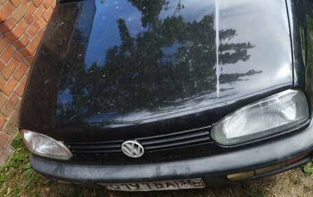 Volkswagen Golf III, 1994 год, 300 000 рублей, 2 фотография