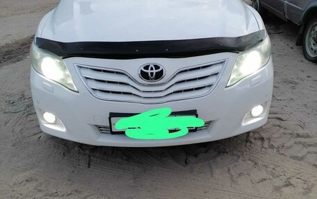 Toyota Camry, 2011 год, 1 500 000 рублей, 2 фотография