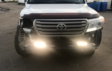 Toyota Land Cruiser 200, 2014 год, 3 200 000 рублей, 17 фотография