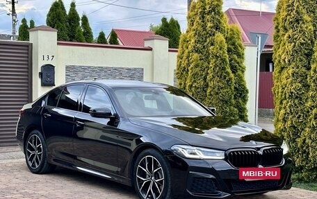 BMW 5 серия, 2021 год, 4 570 000 рублей, 2 фотография