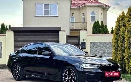 BMW 5 серия, 2021 год, 4 570 000 рублей, 20 фотография