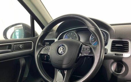 Volkswagen Touareg III, 2012 год, 2 190 000 рублей, 9 фотография