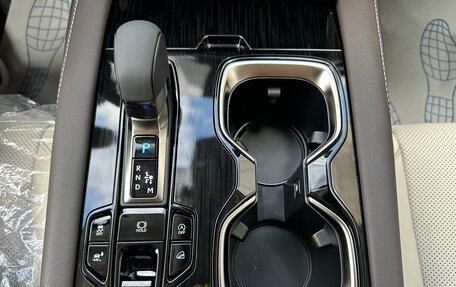 Lexus RX IV рестайлинг, 2023 год, 9 900 000 рублей, 19 фотография