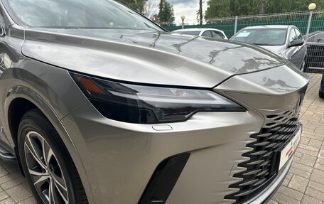 Lexus RX IV рестайлинг, 2023 год, 9 900 000 рублей, 28 фотография
