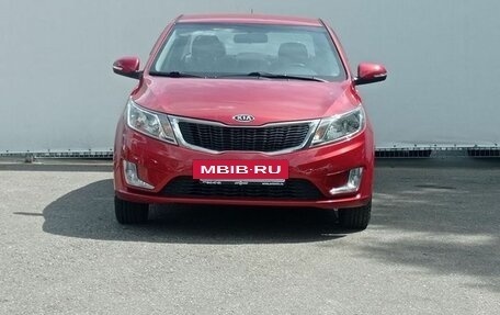 KIA Rio III рестайлинг, 2013 год, 975 000 рублей, 2 фотография