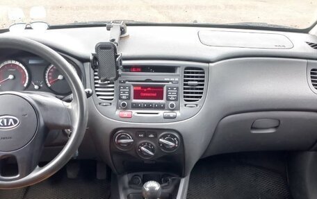 KIA Rio II, 2009 год, 535 000 рублей, 12 фотография