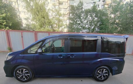 Honda Stepwgn IV, 2018 год, 2 200 000 рублей, 7 фотография