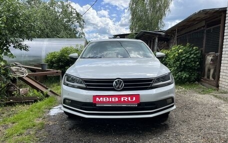 Volkswagen Jetta VI, 2018 год, 1 550 000 рублей, 4 фотография
