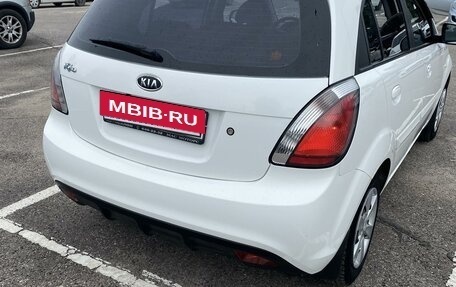 KIA Rio II, 2011 год, 670 000 рублей, 3 фотография