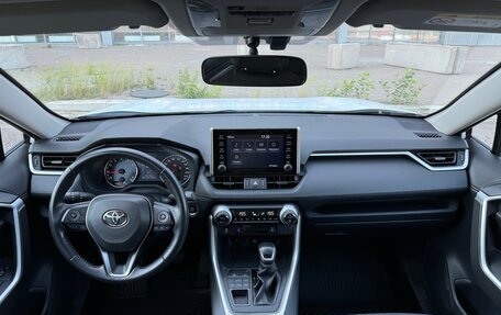 Toyota RAV4, 2020 год, 3 450 000 рублей, 29 фотография