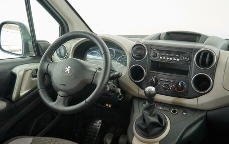 Peugeot Partner II рестайлинг 2, 2013 год, 810 000 рублей, 10 фотография