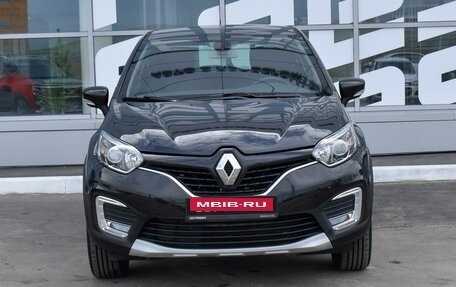 Renault Kaptur I рестайлинг, 2017 год, 1 419 000 рублей, 3 фотография