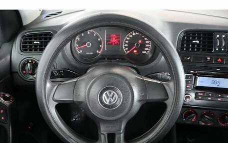Volkswagen Polo VI (EU Market), 2011 год, 819 000 рублей, 7 фотография