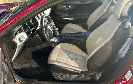 Ford Mustang VI рестайлинг, 2017 год, 2 900 000 рублей, 6 фотография