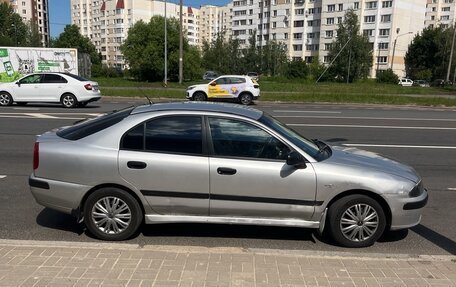 Mitsubishi Carisma I, 2003 год, 227 000 рублей, 2 фотография