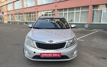 KIA Rio III рестайлинг, 2013 год, 850 000 рублей, 1 фотография