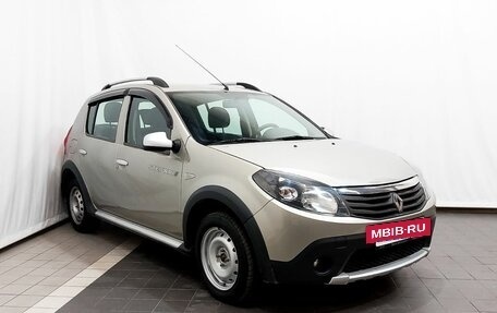 Renault Sandero I, 2014 год, 790 000 рублей, 3 фотография