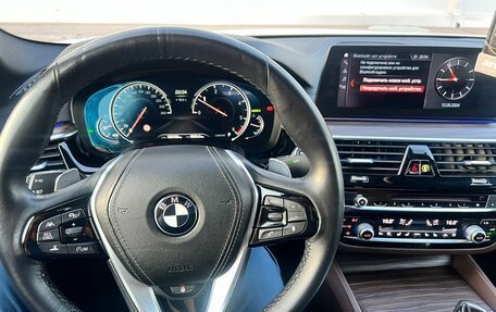 BMW 5 серия, 2017 год, 3 700 000 рублей, 13 фотография