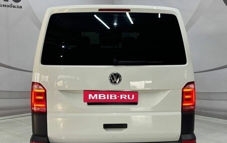 Volkswagen Transporter T6 рестайлинг, 2019 год, 3 249 000 рублей, 6 фотография