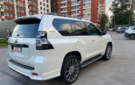 Toyota Land Cruiser Prado 150 рестайлинг 2, 2021 год, 7 200 000 рублей, 6 фотография