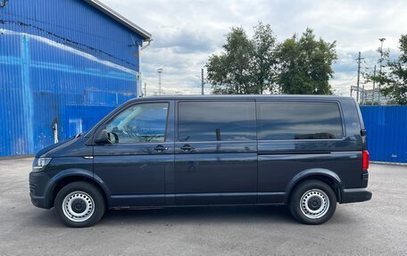 Volkswagen Caravelle T6 рестайлинг, 2019 год, 3 190 000 рублей, 5 фотография