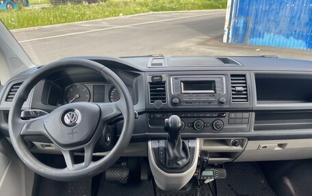 Volkswagen Caravelle T6 рестайлинг, 2019 год, 3 190 000 рублей, 10 фотография