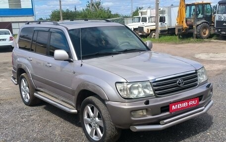 Toyota Land Cruiser 100 рестайлинг 2, 1998 год, 1 750 000 рублей, 3 фотография