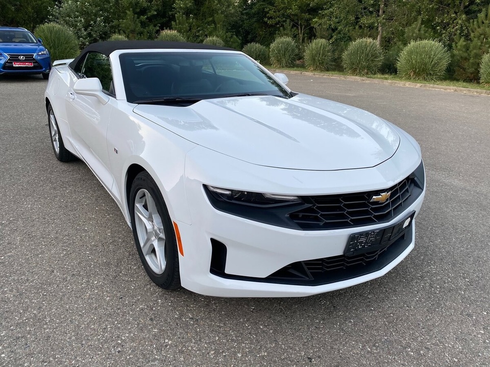 Chevrolet Camaro VI рестайлинг, 2021 год, 1 200 000 рублей, 2 фотография