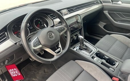 Volkswagen Passat B8 рестайлинг, 2020 год, 3 350 000 рублей, 29 фотография
