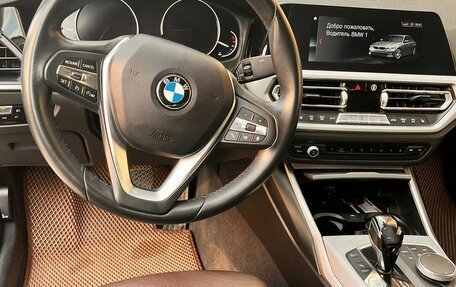 BMW 3 серия, 2019 год, 3 590 000 рублей, 10 фотография