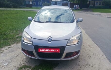 Renault Megane III, 2013 год, 650 000 рублей, 1 фотография