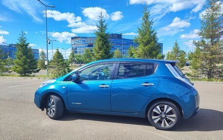 Nissan Leaf I, 2017 год, 1 070 000 рублей, 8 фотография