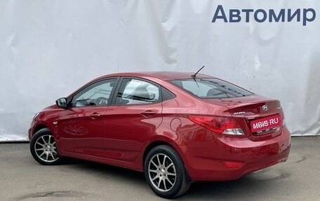 Hyundai Solaris II рестайлинг, 2012 год, 870 000 рублей, 7 фотография