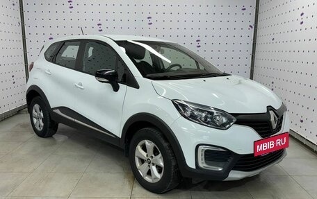 Renault Kaptur I рестайлинг, 2019 год, 1 370 000 рублей, 4 фотография