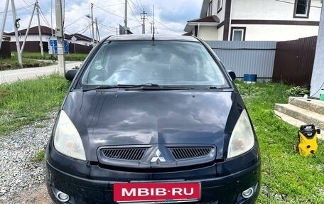 Mitsubishi Colt VI рестайлинг, 2003 год, 400 000 рублей, 2 фотография