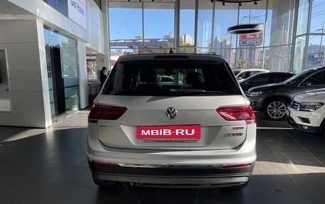 Volkswagen Tiguan II, 2021 год, 3 250 000 рублей, 6 фотография