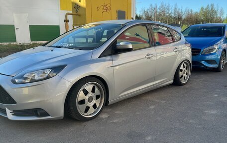 Ford Focus III, 2013 год, 550 000 рублей, 2 фотография