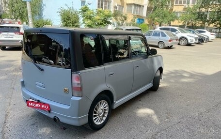 Toyota bB I рестайлинг, 2001 год, 650 000 рублей, 4 фотография