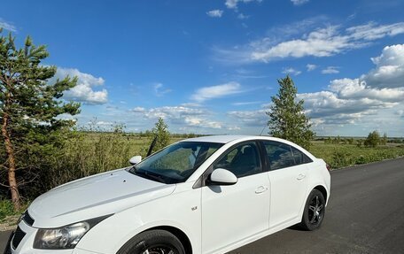 Chevrolet Cruze II, 2011 год, 980 000 рублей, 2 фотография