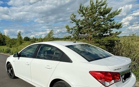 Chevrolet Cruze II, 2011 год, 980 000 рублей, 7 фотография