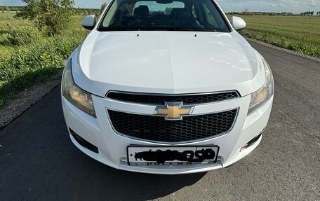 Chevrolet Cruze II, 2011 год, 980 000 рублей, 3 фотография