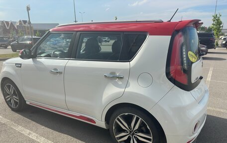 KIA Soul II рестайлинг, 2018 год, 1 999 999 рублей, 7 фотография