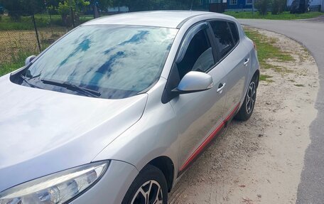 Renault Megane III, 2013 год, 650 000 рублей, 2 фотография