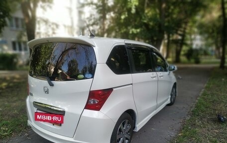 Honda Freed I, 2011 год, 1 290 000 рублей, 6 фотография