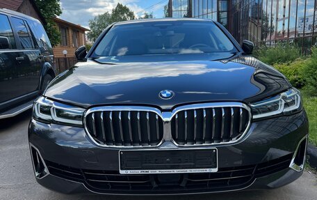 BMW 5 серия, 2023 год, 7 598 000 рублей, 2 фотография