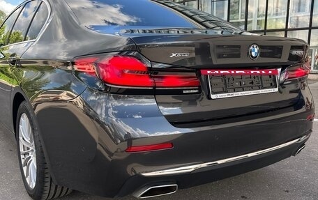 BMW 5 серия, 2023 год, 7 598 000 рублей, 9 фотография