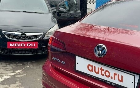 Volkswagen Jetta VI, 2015 год, 1 250 000 рублей, 2 фотография