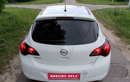 Opel Astra J, 2012 год, 1 030 000 рублей, 3 фотография