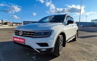 Volkswagen Tiguan II, 2019 год, 3 650 000 рублей, 1 фотография